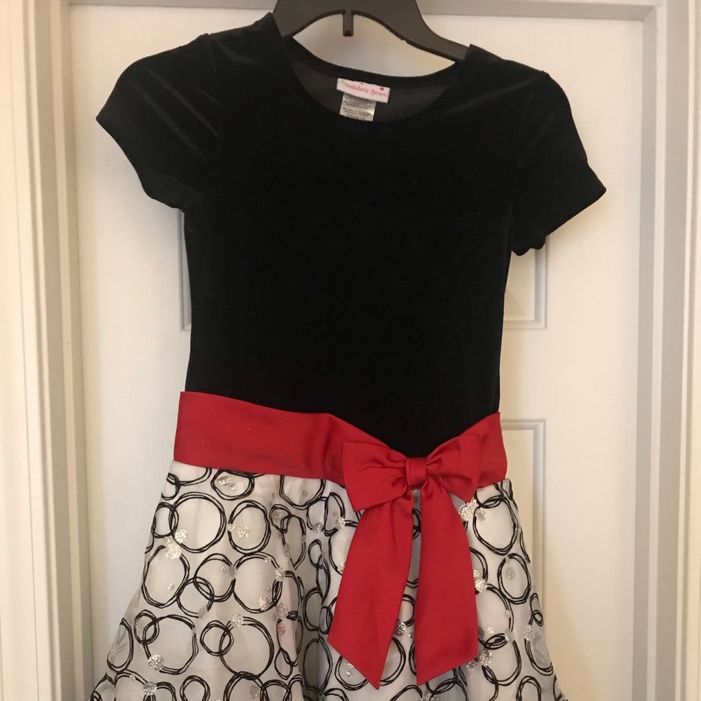 Girls size 10 semi formal dress